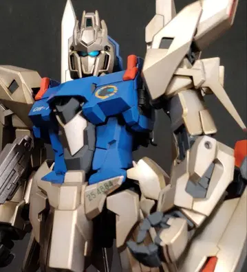 MG 1/100 델타 플러스