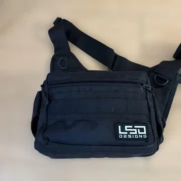 LSD DESIGNS 블랙 숄더백