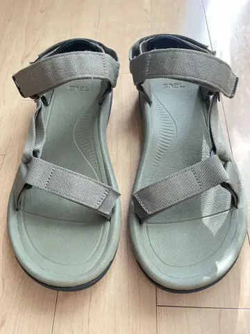Teva 카키 스포츠 샌들 스트랩 포함 (28cm)