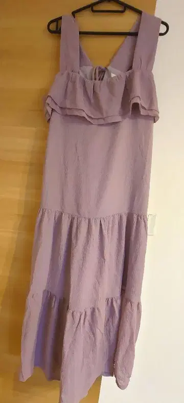 ADIRA 택 포함 새상품 프릴 티어드 원피스