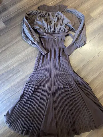 머큐리 듀오 MERCURYDUEO 오프숄더 원피스