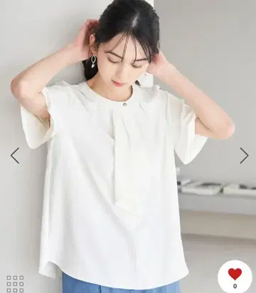로페피크닉 반팔 보타이 블라우스 화이트 M