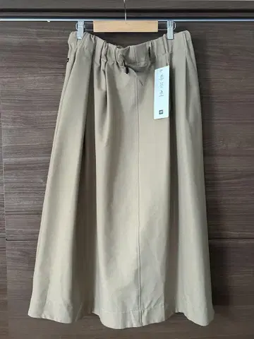HELLY HANSEN 헬리한센 스톨렌 스커트
