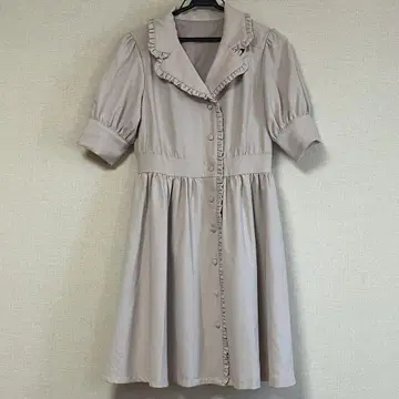 베이지 프릴 원피스 안감 포함