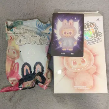 POP MART 러브부 Big into Energy LUCK 봉제 인형