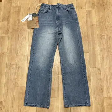 블루 데님 M 사이즈 스트레이트 디자인