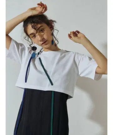 코드 디자인 숏 티셔츠 화이트