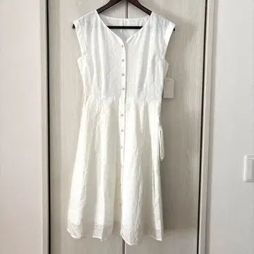 714 윌 셀렉션 컷워크 레이스 원피스 화이트 새상품 M