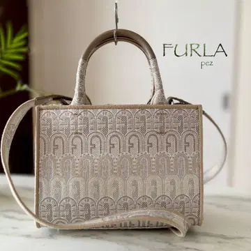 컨디션 최상 FURLA 훌라 오포튜니티 2way 가죽 백