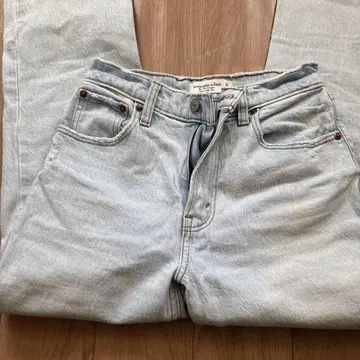 Abercrombie & Fitch 하이 웨스트 데님 24