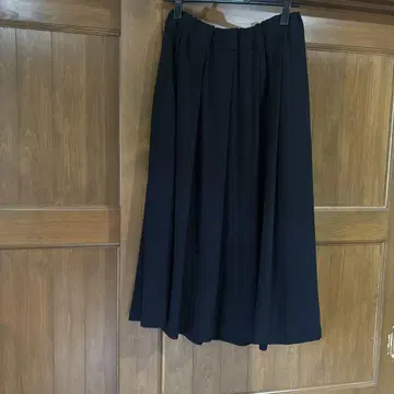 노 컨트롤 에어 블랙 플레어 롱 스커트 허리밴딩