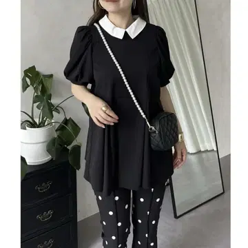 [미사용 택 포함] 2way 퍼프 슬리브 화이트 카라 페플럼 블라우스