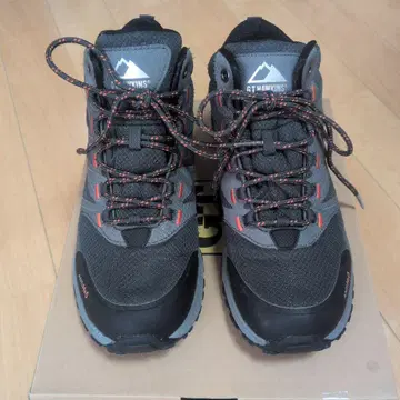 트레킹 슈즈 25.0-25.5 HAWKINS MOUNT 599