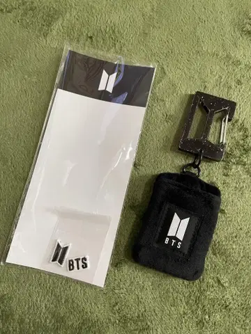 2025FESTA BTS 미니 포토 카드 홀더 & 카라비너 캡슐 앨범