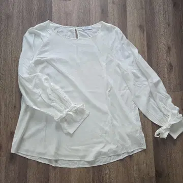 화이트 블라우스 L 사이즈 맥스앤코