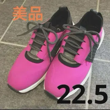 새상품급 퍼플 스니커즈 35 신발 실내용 러닝화
