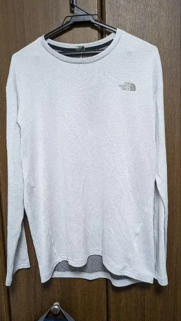 THE NORTH FACE 메쉬 긴팔 티셔츠 XL 화이트