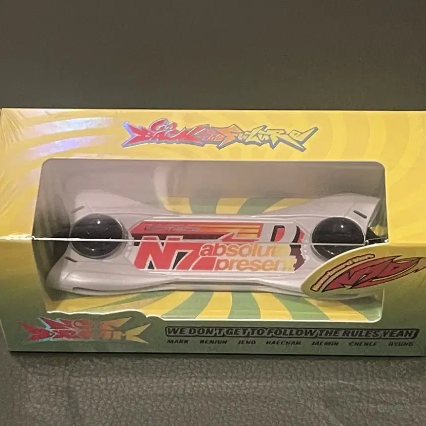 NCT | 엔시티 NCT DREAM Back to the Future Hoverboard (sealed