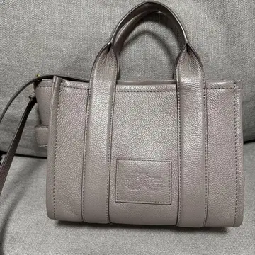 Marc Jacobs THE TOTE BAG 그레이