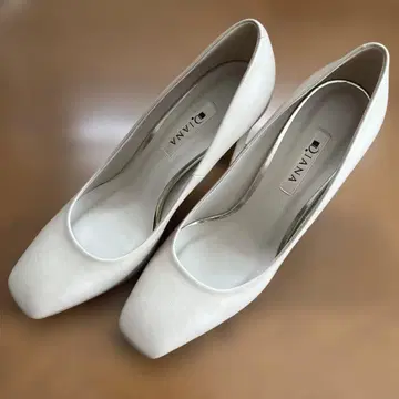다이애나 펌프스 청키힐 25.5cm