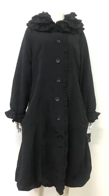프릴 후드 블랙 롱 코트