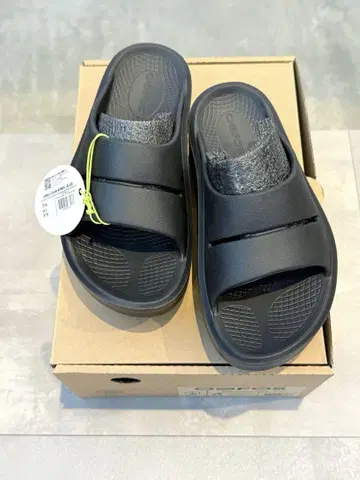 OOMEGA OOAHH BLACK 22cm 통굽 우포스