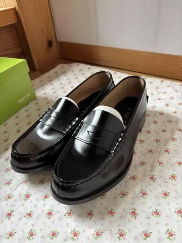 HARUTA 블랙 로퍼 25.5