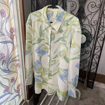 Tokyo Blouse SPORTS 튤립 꽃무늬 블라우스