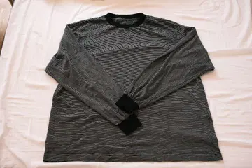ONC MERINO ONC 메리노 롱 슬리브 티셔츠 블랙 사이즈 4