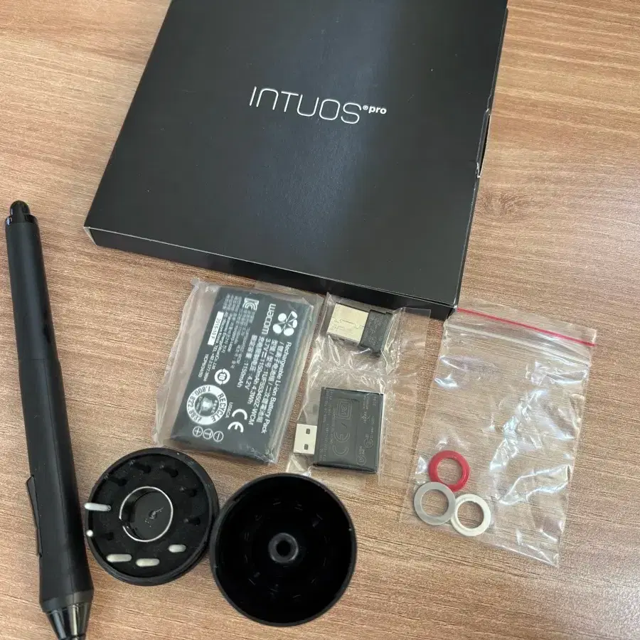 wacom Intuos Pro medium PTH-651/K0 WACOM Intuos pro medium PTH-651