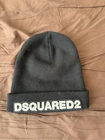 DSQUARED2 블랙 니트 모자
