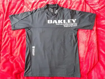 OAKLEY 퍼포먼스 핏 블랙 모크 셔츠 JPN XL