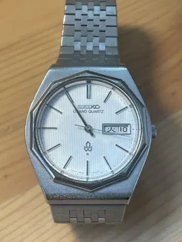 세이코 그랜드 쿼츠 4843 1970년대 ~ 10각 베젤