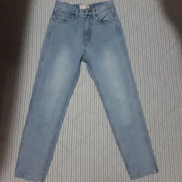 시루무린 베이직 테이퍼드 데님 23인치