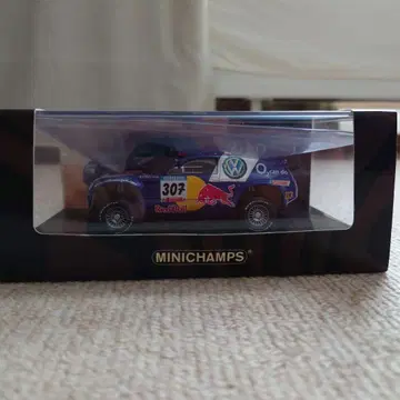 MINICHAMPS 다이캐스트 미니카 VW RACE 투아렉 2005
