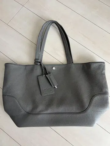 펠레 모르비다 그레이 토트백