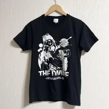 Arakai Antiques 디바이드 영화 스릴러 SF 티셔츠 M