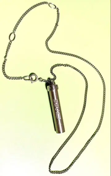 SEV 목걸이
