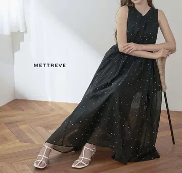 METTREVE 2WAY 슬리브리스 도트 볼륨 원피스
