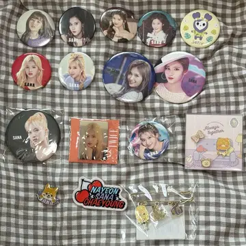 twice 사나 캔뱃지 핀 배지 빅핀 카카오프렌즈 묶음 판매