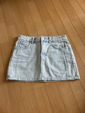 자라 라이트 블루 데님 미니 스커트 EUR 36