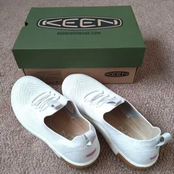 KEEN 여성용 스니커즈 화이트 24cm