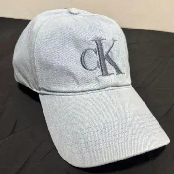 Calvin Klein 캘빈클라인 ck 데님 캡 라이트 블루