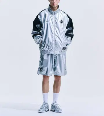 F.C.R.B. 실버 숏 팬츠