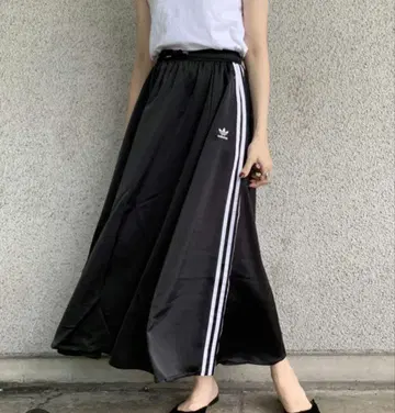 새상품급 아디다스 오리지널 새틴 롱 스커트