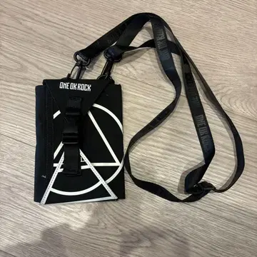 ONE OK ROCK 원오크 나기사엔 파우치 멀티 케이스