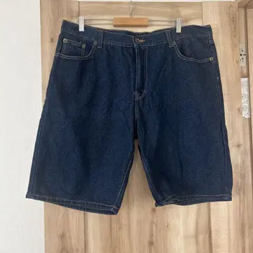 Kno-betta 다크 블루 데님 하프 팬츠 42인치