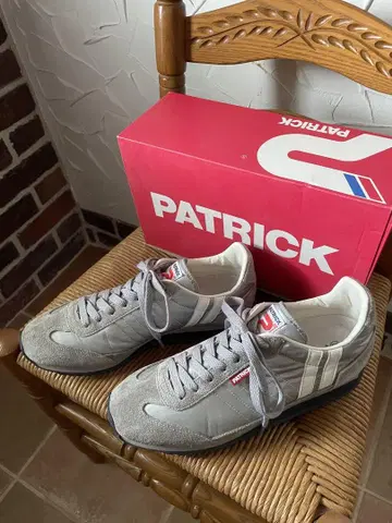 PATRICK 스니커즈 그레이 박스 포함