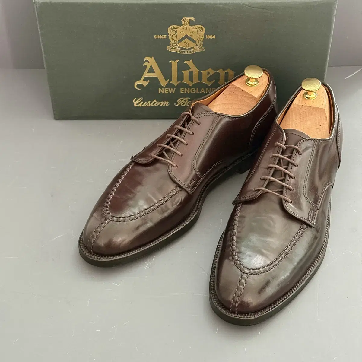 10.5C] Alden 2210 Color 8 Cordovan NST Derby on Bunjang