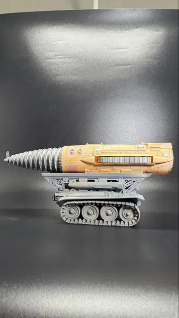 썬더버드 제트 모글라 1/72 스케일 프라모델 완성품